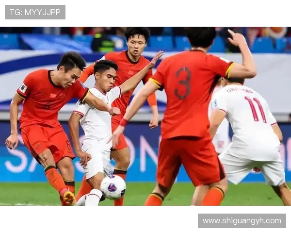 国足9分钟连失两球 防守混乱缺乏默契